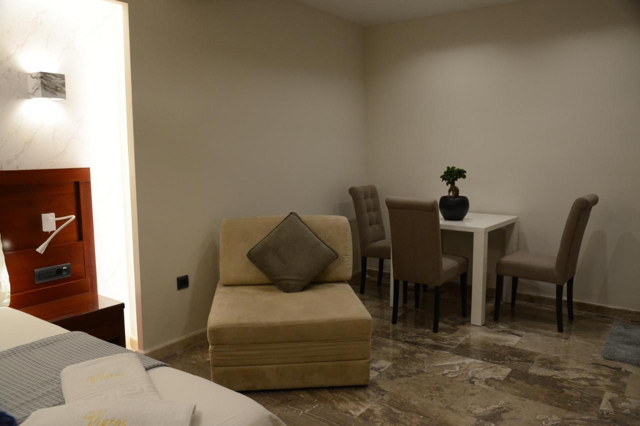 Viaros Hotel Apartments Tolo Ngoại thất bức ảnh