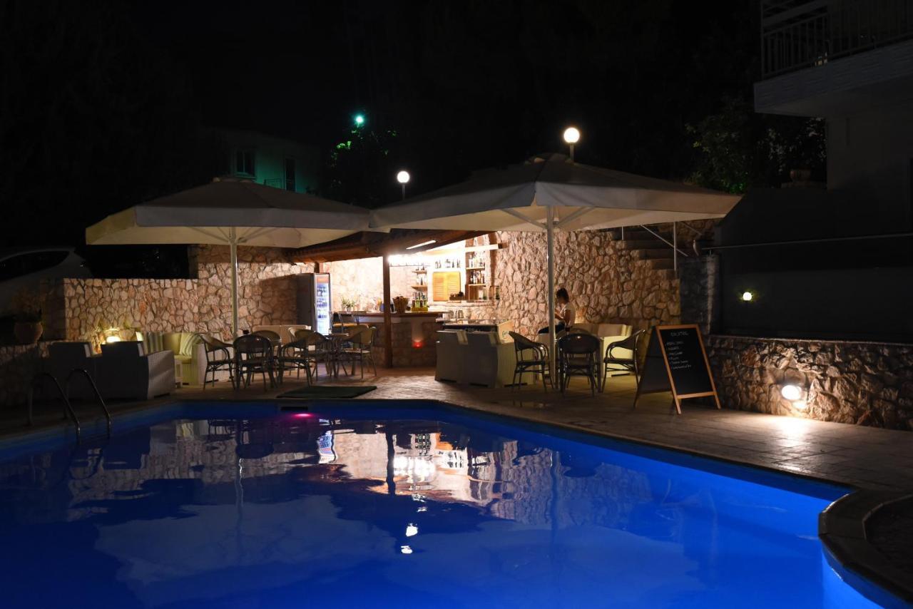 Viaros Hotel Apartments Tolo Ngoại thất bức ảnh